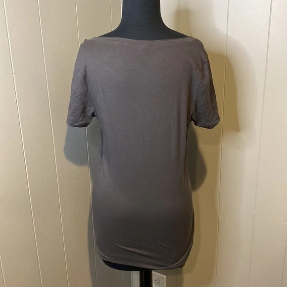 J Crew Medium Asymmetrical T Shirt Floral Ruffle Details on Swoop Neckline - Picture 4 of 6